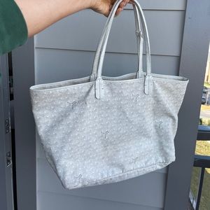 Authentic Goyard tote white pm